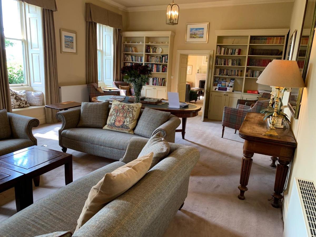 Collingwood Arms Hotel Cornhill on Tweed Екстериор снимка