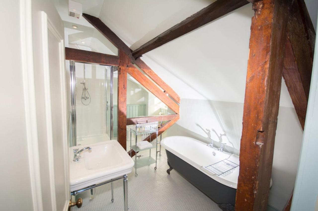 Collingwood Arms Hotel Cornhill on Tweed Екстериор снимка