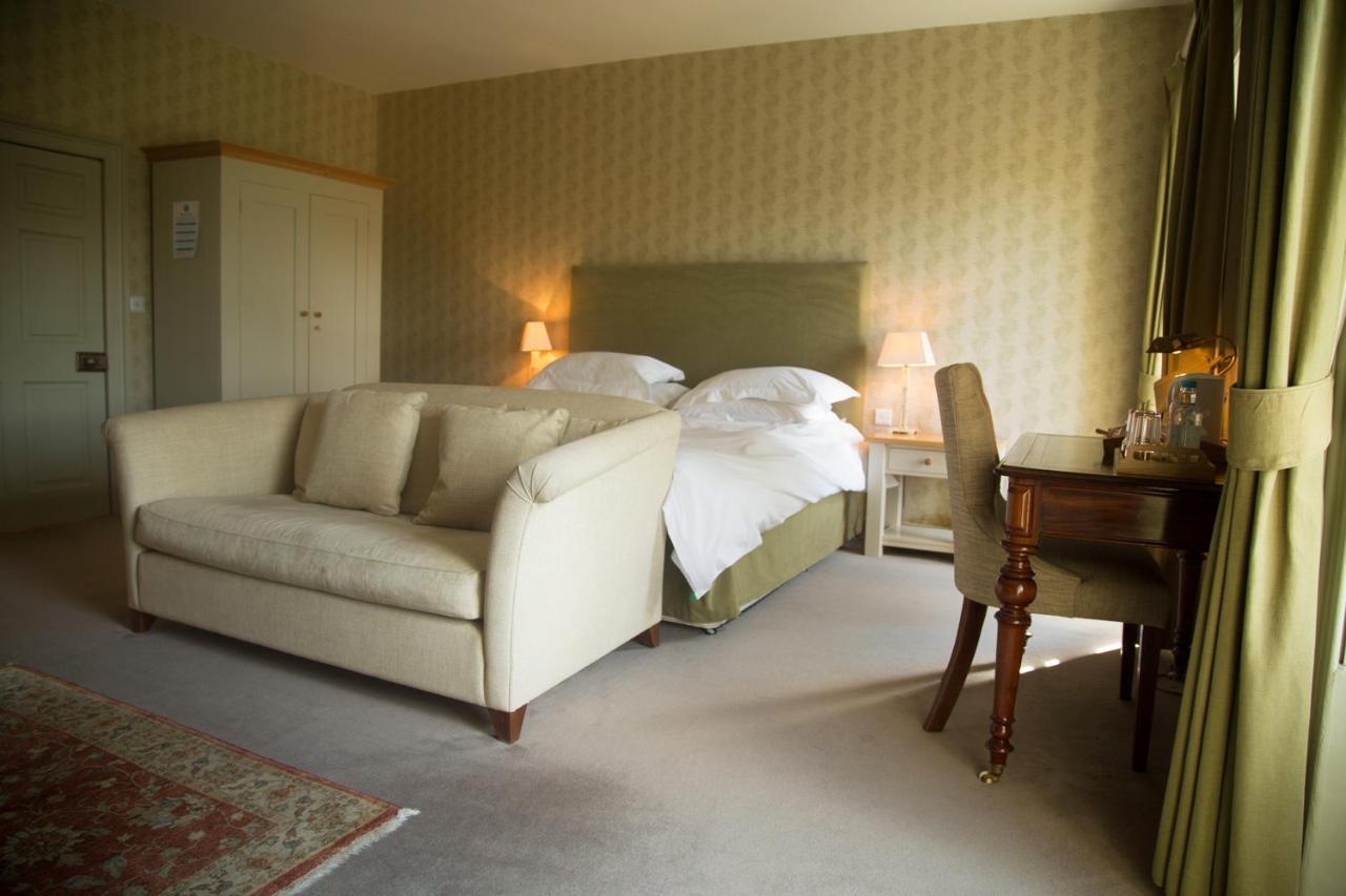 Collingwood Arms Hotel Cornhill on Tweed Екстериор снимка